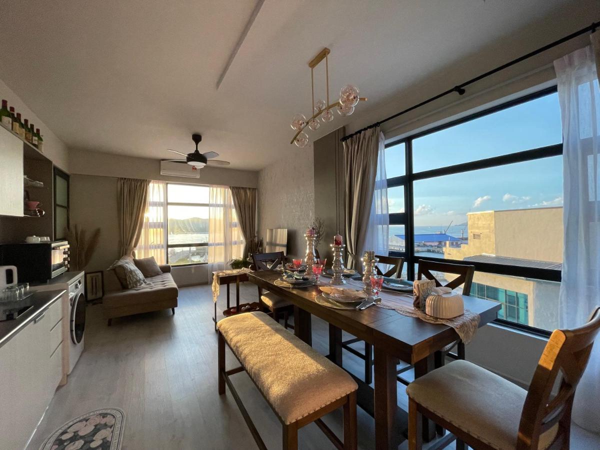 Seaside Lavender Suite Jesselton Quay Citypads Kota Kinabalu Exterior foto