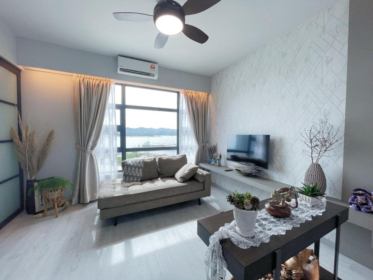 Seaside Lavender Suite Jesselton Quay Citypads Kota Kinabalu Exterior foto